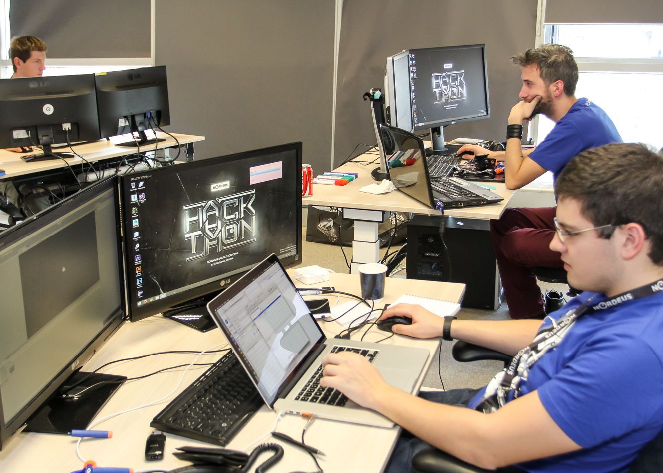 Dezvoltatorii si designerii romani de jocuri se vor lupta cu participanti din 11 tari la Nordeus Hackathon Dezvoltatorii Si Designerii Romani De Jocuri Se Vor Lupta Cu Participanti Din 11 Tari La Nordeus Hackathon