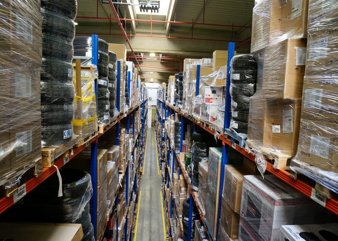 Cea mai mare comanda facuta vreodata online la eMAG: 85.590 euro. Care au fost cele mai populare produse de Black Friday Cea Mai Mare Comanda Facuta Vreodata Online La Emag 85 590 Euro Care Au Fost Cele Mai Populare Produse