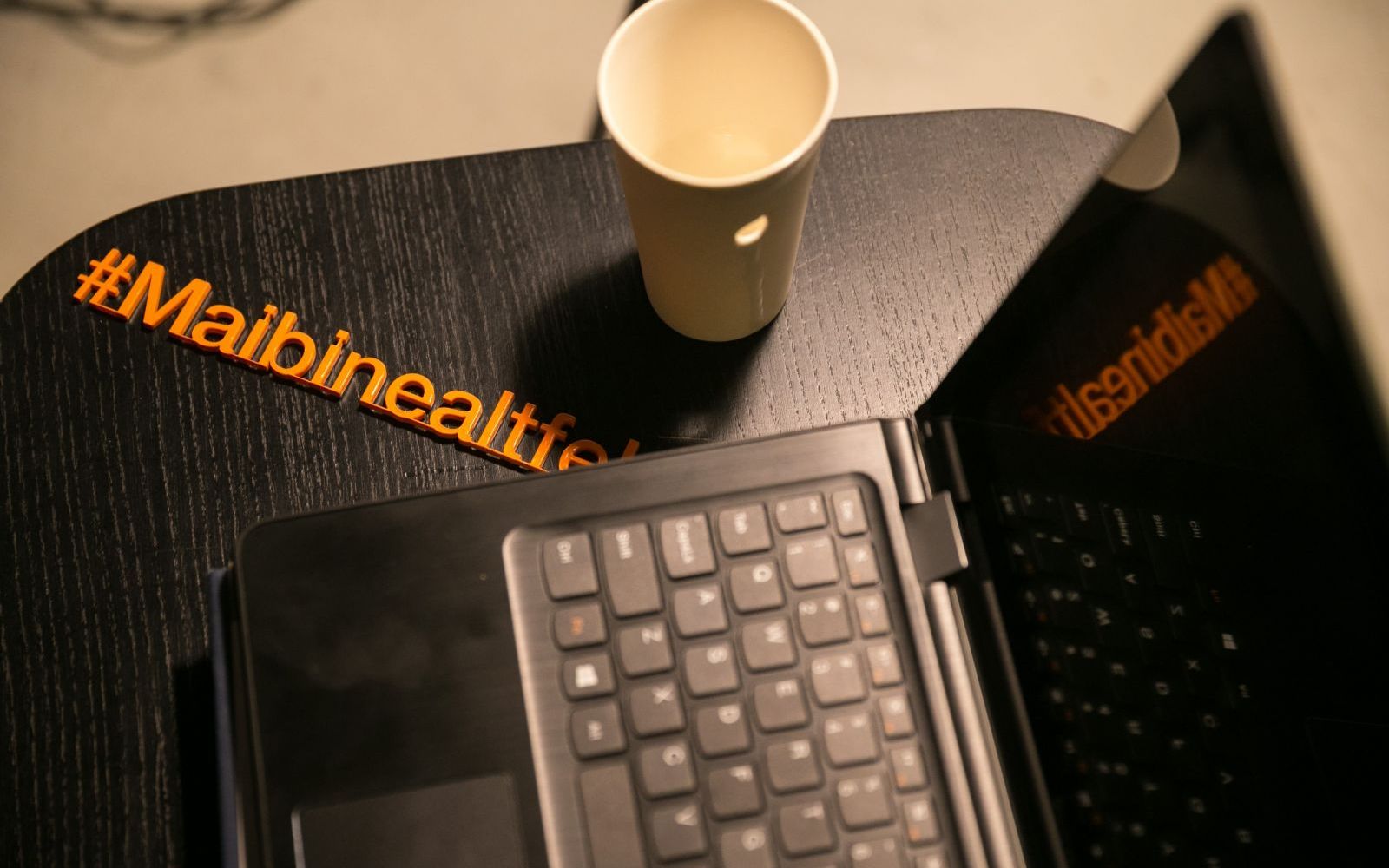 Lenovo Anunta Disponibilitatea Noilor Pc Uri Si Tablete Yoga In Romania Incepand Din Noiembrie