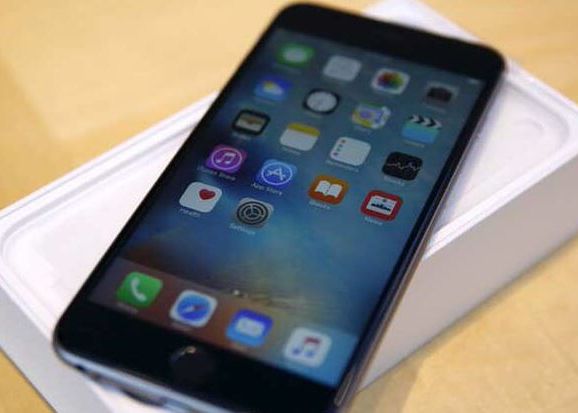 Anul 2016 se anunta dificil pentru Apple. Ce se va intampla cu iPhone-ul Anul 2016 Se Anunta Dificil Pentru Apple Ce Se Va Intampla Cu Iphone Ul