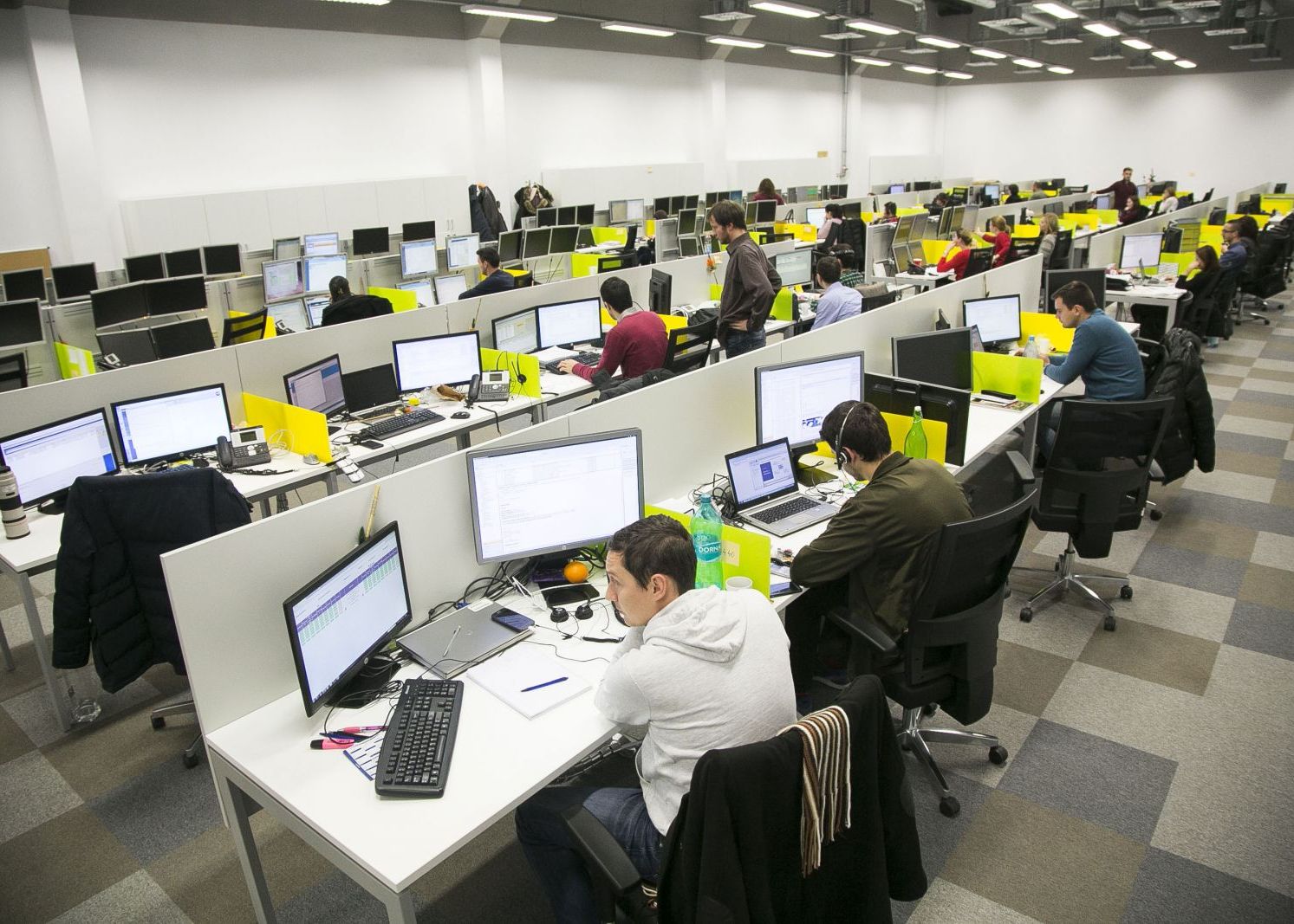 Alcatel Lucent Investeste 2mil La Timisoara In Cel Mai Mare Centru Al Sau De Operare Retele Din Lume