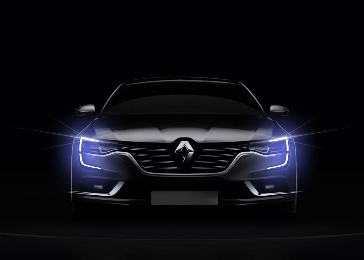 Corina Caragea A Testat Noul Renault Talisman Pentru Promotor