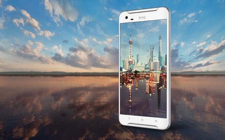 Htc A Lansat Un Nou Telefon Foarte Performant Si Ieftin Raspuns La Telefonul Celor De La Samsung