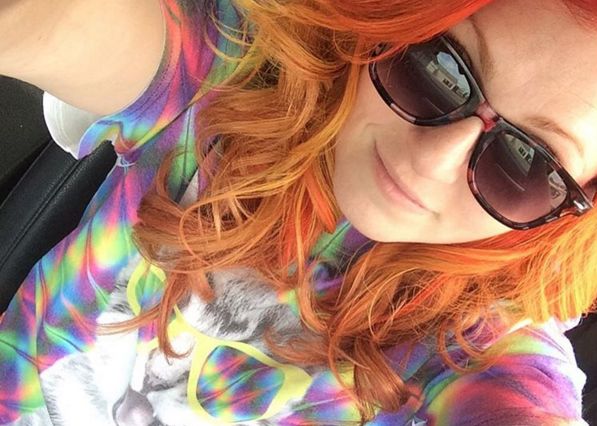 Cel Mai Tare Cont De Instagram Pentru Tinuta De Revelion 40 000 De Oameni Au Vazut Asta