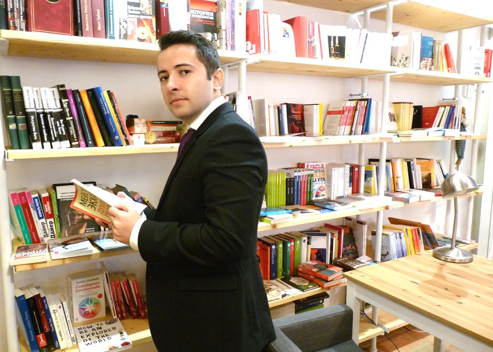 Amprentele digitale, o noua batalie pentru securitatea vietii personale Amprentele Digitale O Noua Batalie Pentru Securitatea Vietii Personale