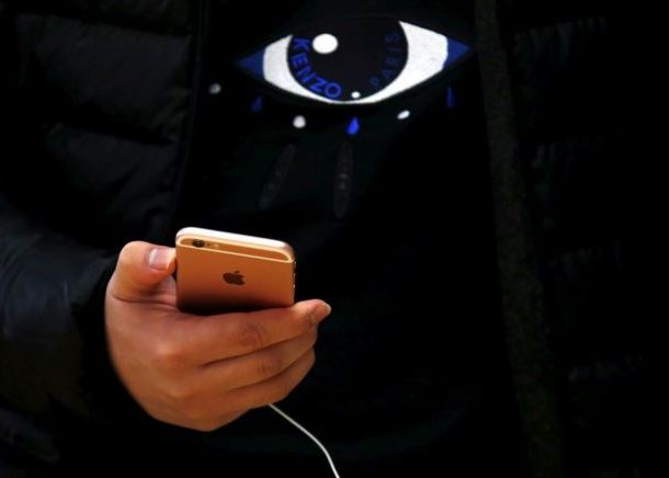 iPhone-ul va avea un mod noapte in curand. Ce inseamna asta Iphone Ul Va Avea Un Mod Noapte In Curand Ce Inseamna Asta