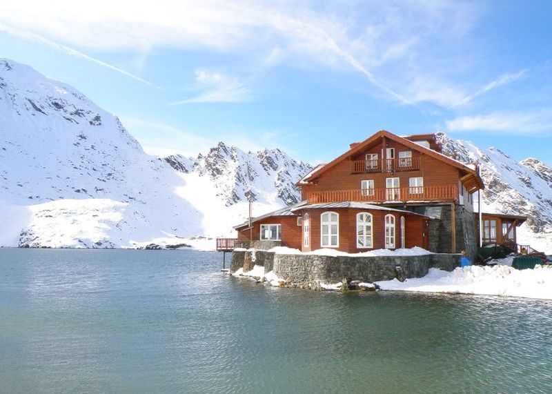 Imagini Live De La Balea Lac Transmise In Permanenta Prin Camere Axis 4k Si Fhd