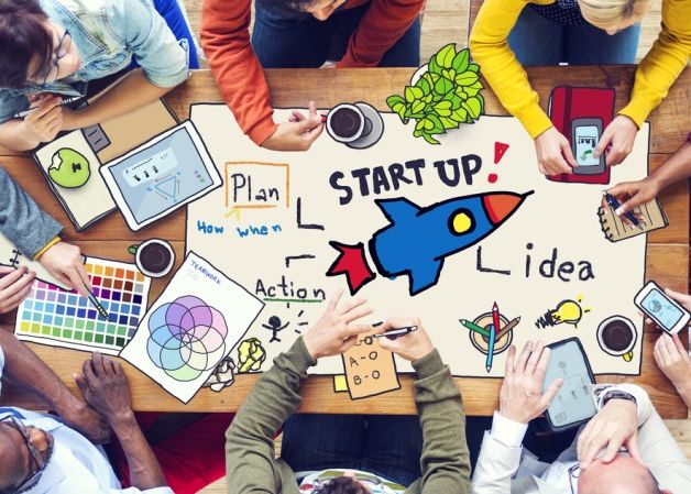 Tech Eu 11 Startupuri Romanesti De Urmarit In 2016 Vector Watch Cap De Lista