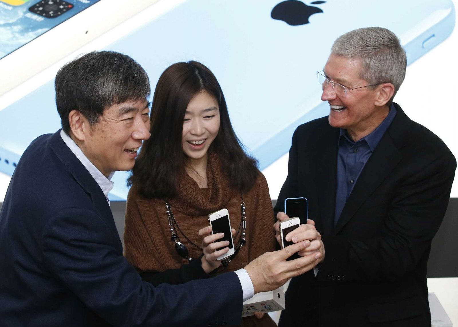 Iphone Bate Brandurile Chinezesti La Ele Acasa Cum Se Descurca In Europa