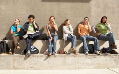 Cisco: In 2020, mai multi oameni vor avea smartphone decat apa curenta sau masina