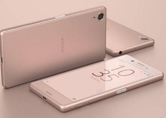 Sony a lansat seria Xperia X. Cele trei telefoane prezentate de compania japoneza Sony A Lansat Seria Xperia X Cele Trei Telefoane Prezentate De Compania Japoneza