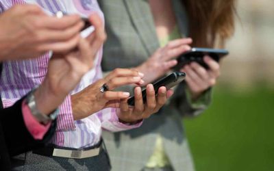 Cum poate fi preluat controlul asupra conturilor tale online in doar cateva minute! Un hacker a demonstrat