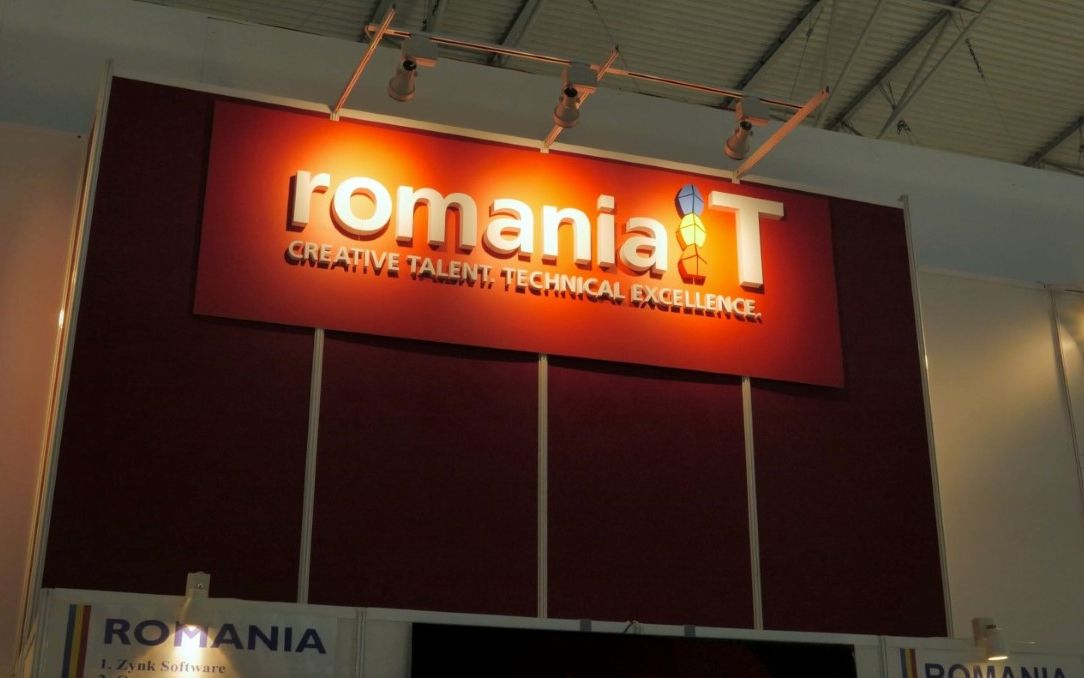 Cum S A Prezentat Delegatia Romaniei La Cel Mai Important Eveniment Dedicat Tehnologiei Si Telefoniei