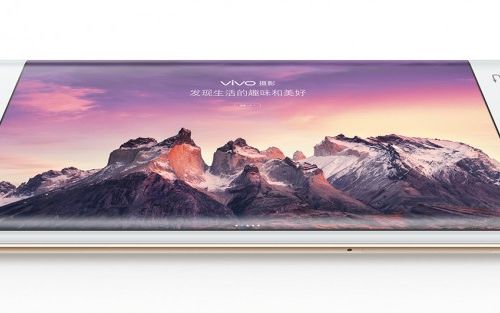 Primul Telefon Din Lume Mai Puternic Decat Un Calculator A Fost Prezentat Bateria Este Mare Pretul Pe