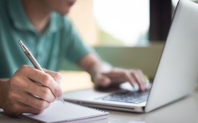 Ce cautari au facut romanii pe Internet de 8 martie