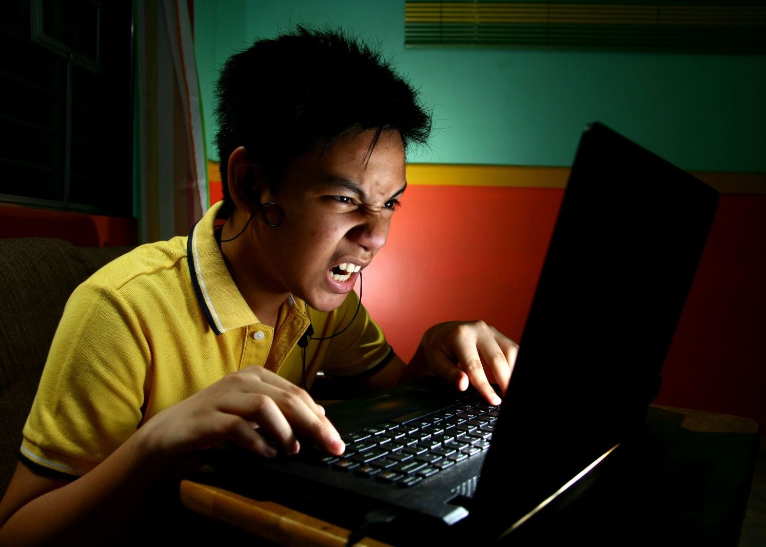 Unul Dintre Cele Mai Populare Site Uri De Jocuri Online Dispare Ce Se Va Intampla Pana Pe 13 Mai