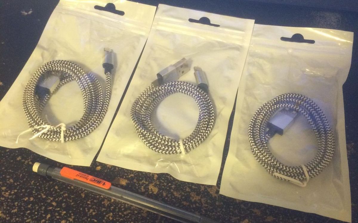 A crezut ca e un cablu USB normal, venit din China! Ce a descoperit cand l-a desfacut A Crezut Ca E Un Cablu Usb Normal Venit Din China Ce A Descoperit Cand L A Desfacut 1