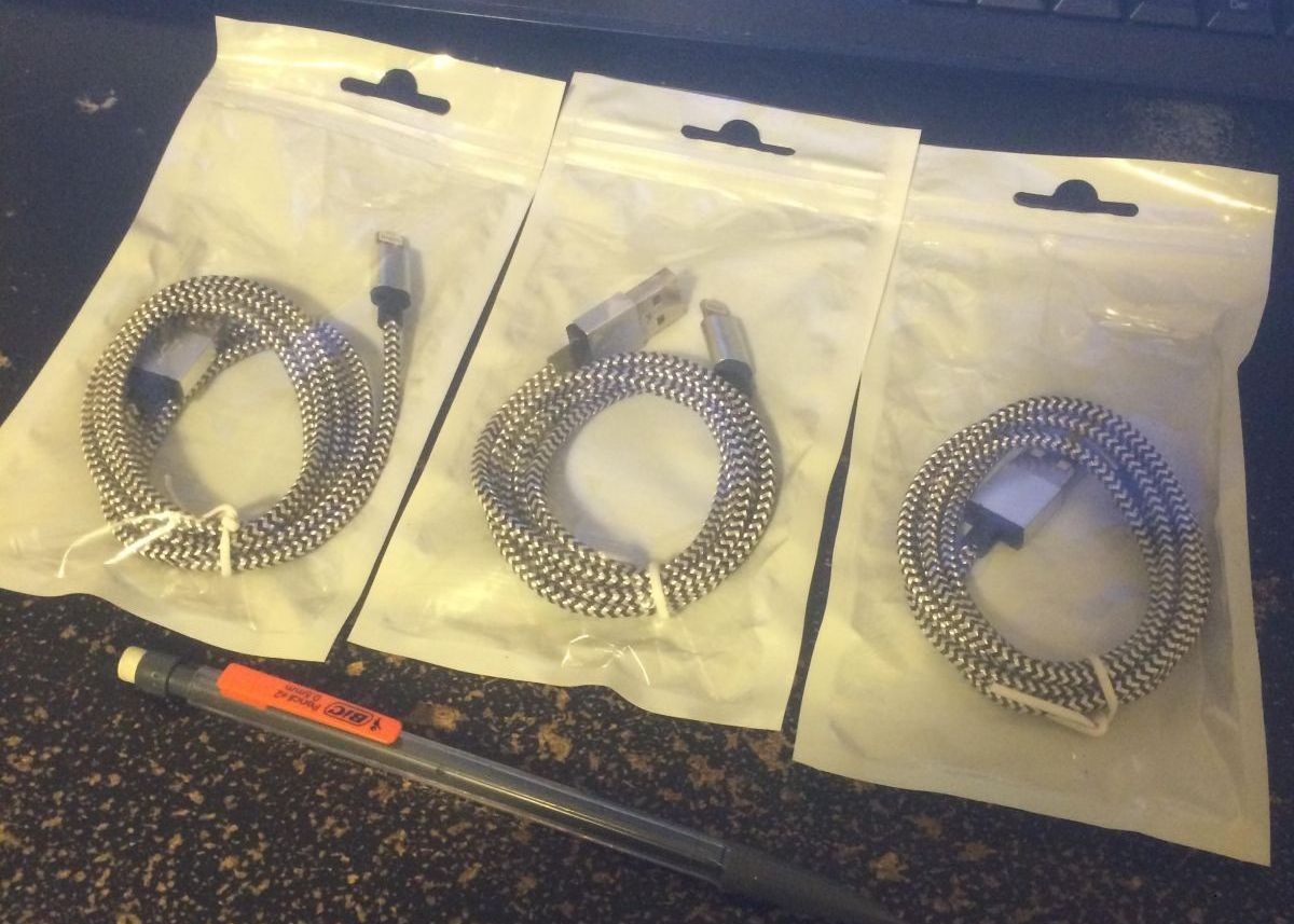 A crezut ca e un cablu USB normal, venit din China! Ce a descoperit cand l-a desfacut A Crezut Ca E Un Cablu Usb Normal Venit Din China Ce A Descoperit Cand L A Desfacut 1