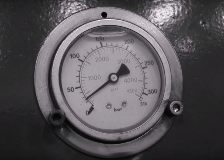 Dovada Ca Acesta E Cel Mai Tare Telefon Din Toate Timpurile Imaginile Vazute De Peste 2 Milioane De Oameni