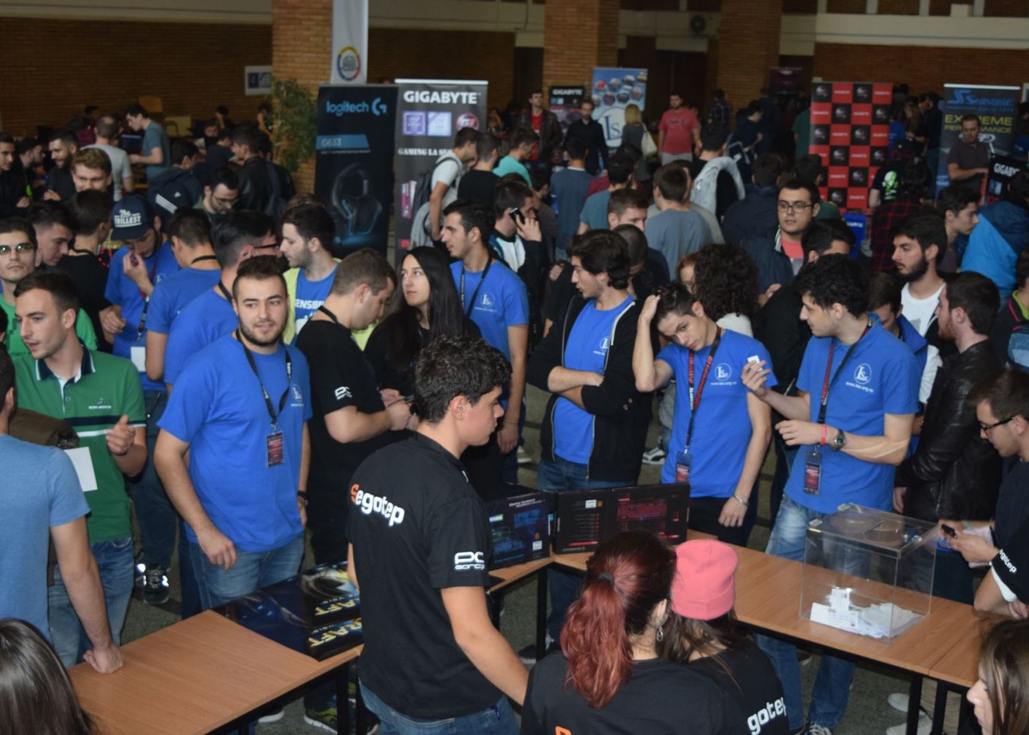 Cea mai mare competitie de gaming din mediul universitar incepe pe 23 aprilie Cea Mai Mare Competitie De Gaming Din Mediul Universitar Incepe Pe 23 Aprilie