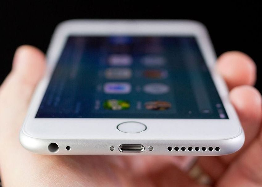 iPhone 7 va avea una dintre cele mai tari functii de pe Galaxy S7! Ce se intampla cu butonul de home Iphone 7 Va Avea Una Dintre Cele Mai Tari Functii De Pe Galaxy S7 Ce Se Intampla Cu Butonul De Home