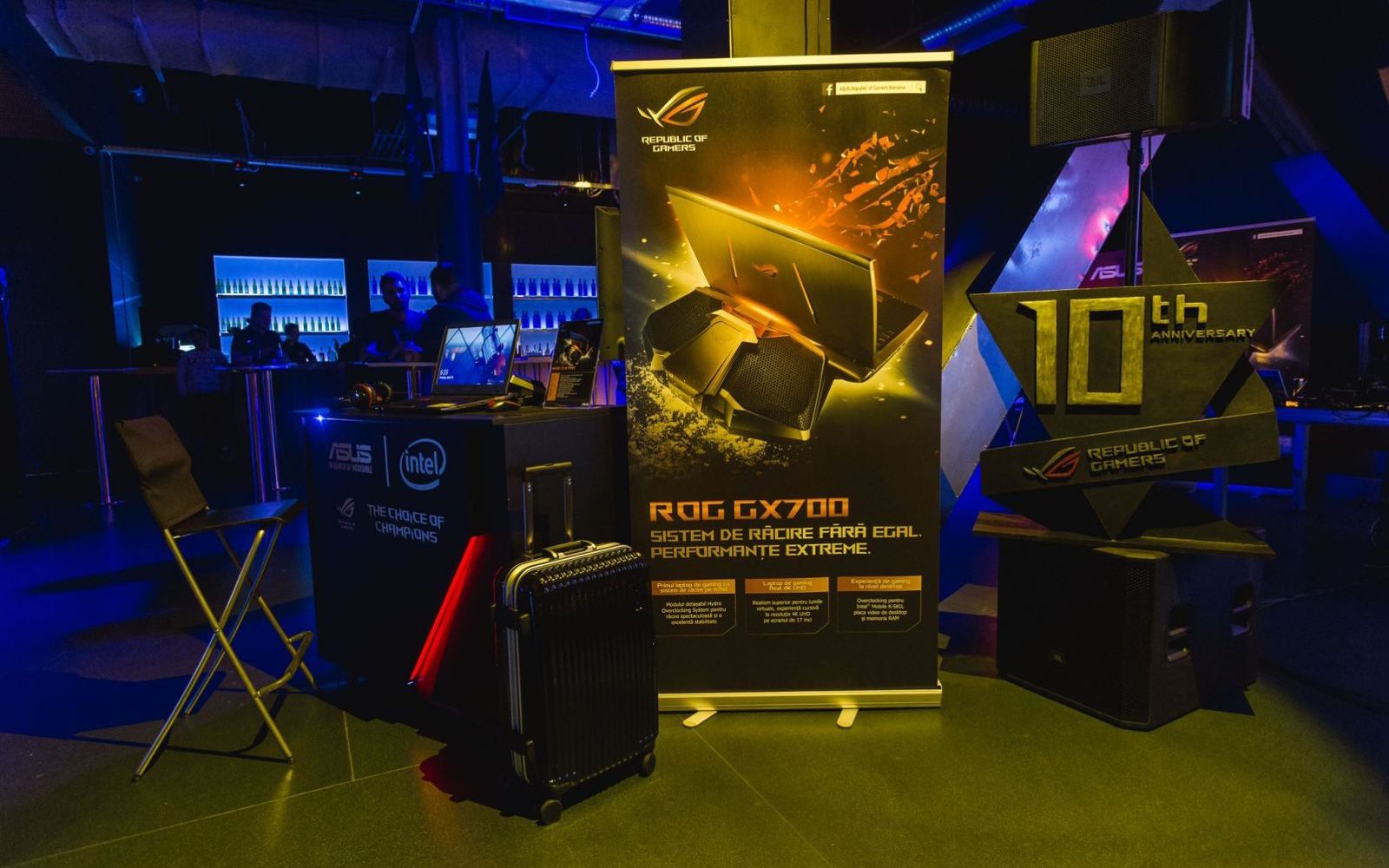Asus Republic Of Gamers A Implinit 10 Ani