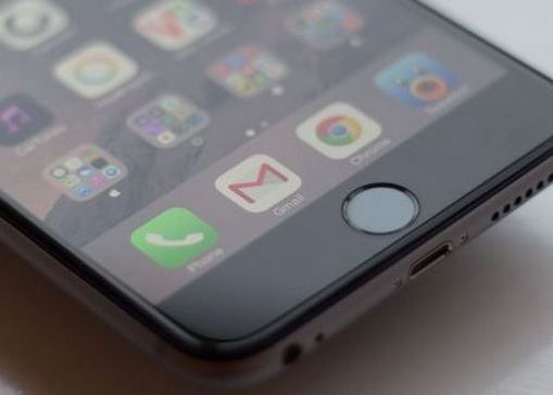 Rasturnare de situatie in cazul iPhone 7! Telefonul va avea pana la urma aceasta functie Rasturnare De Situatie In Cazul Iphone 7 Telefonul Va Avea Pana La Urma Aceasta Functie