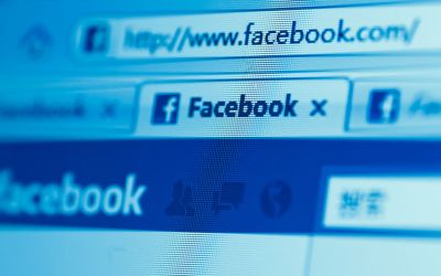 A postat un singur cuvant pe Facebook si a fost imediat arestata! Motivul pentru care aceasta femeie risca 15 ani de inchisoare