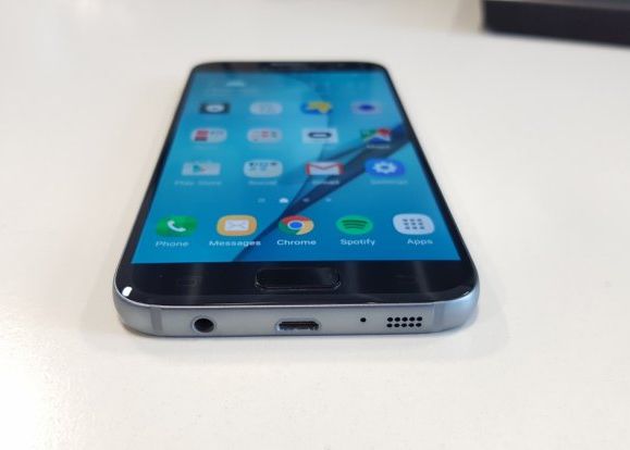 Primele Informatii Despre Galaxy S8 Samsung Vrea Sa Distruga Toata Competitia Cu Acest Telefon Cu Ce Va