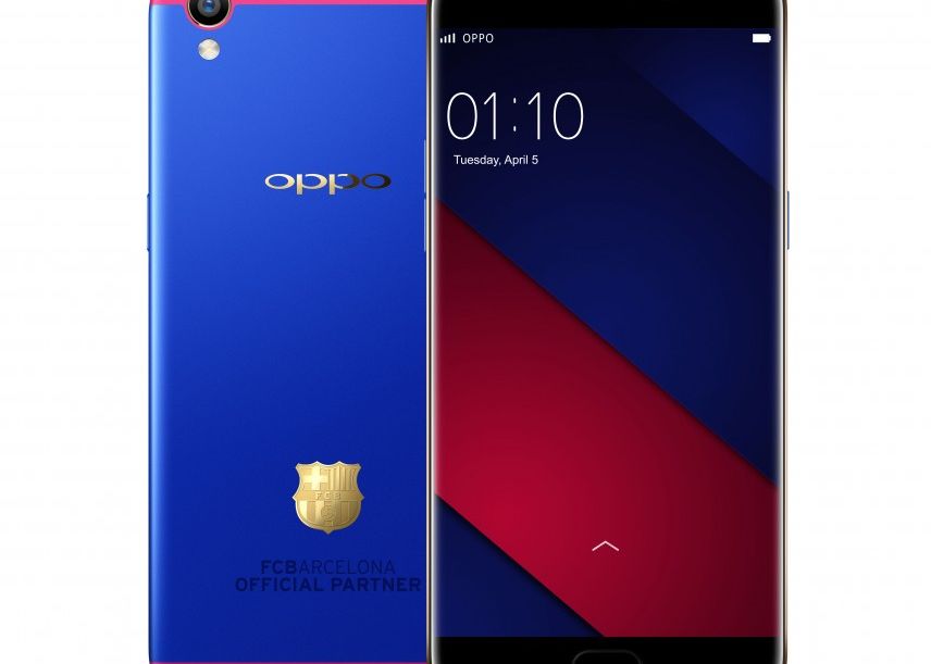 Fc Barcelona Este Primul Club De Fotbal Care Are Propriul Smartphone Cum Arata Cand Il Intorci Cu Spatele