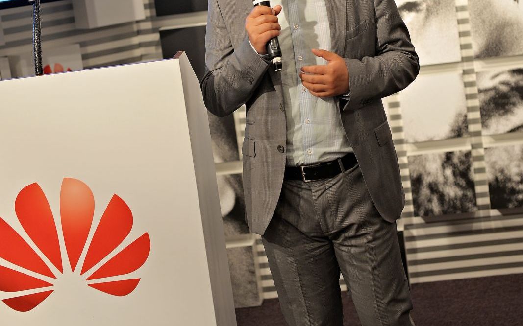 Smiley A Devenit Primul Ambasador Local Huawei