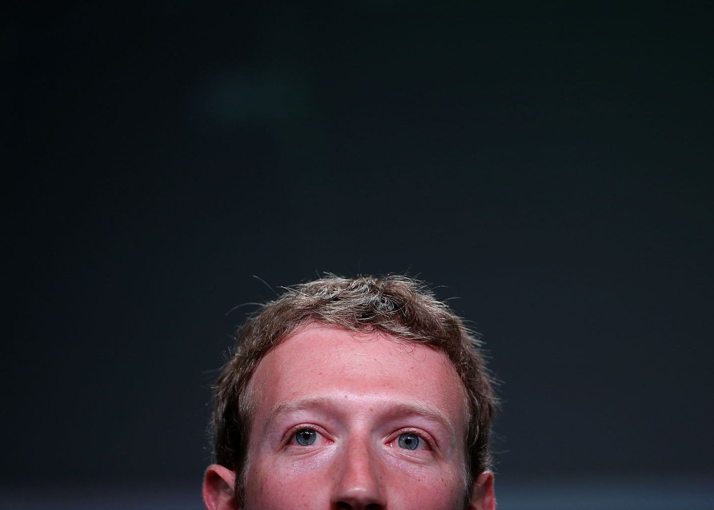 Hackerii au spart conturile lui Mark Zuckerberg! Ce i-au facut fondatorului Facebook Hackerii Au Spart Conturile Lui Mark Zuckerberg Ce I Au Facut Fondatorului Facebook