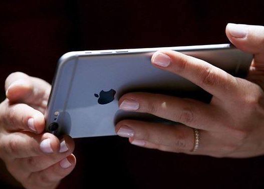 Apple a finalizat in sfarsit iPhone 7! Anuntul facut despre cel mai asteptat telefon de anul acesta Apple A Finalizat In Sfarsit Iphone 7 Anuntul Facut Despre Cel Mai Asteptat Telefon De Anul Acesta