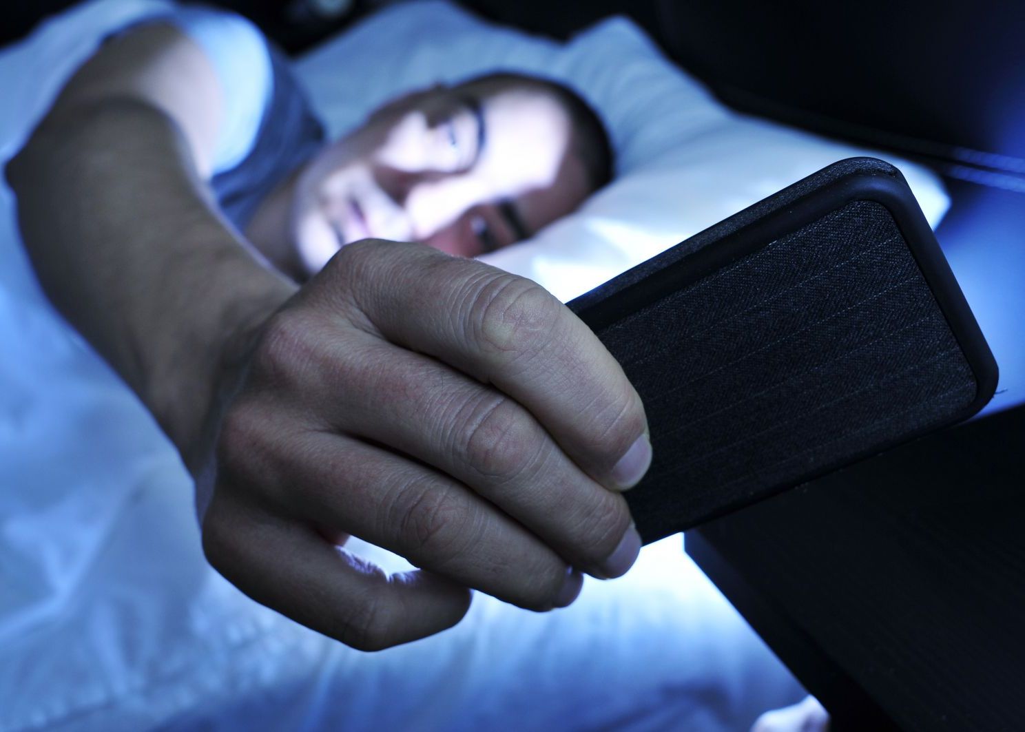 Avertismentul Dat De The Guardian Utilizatorii De Smartphone Orbesc Temporar Ce Trebuie Sa Eviti