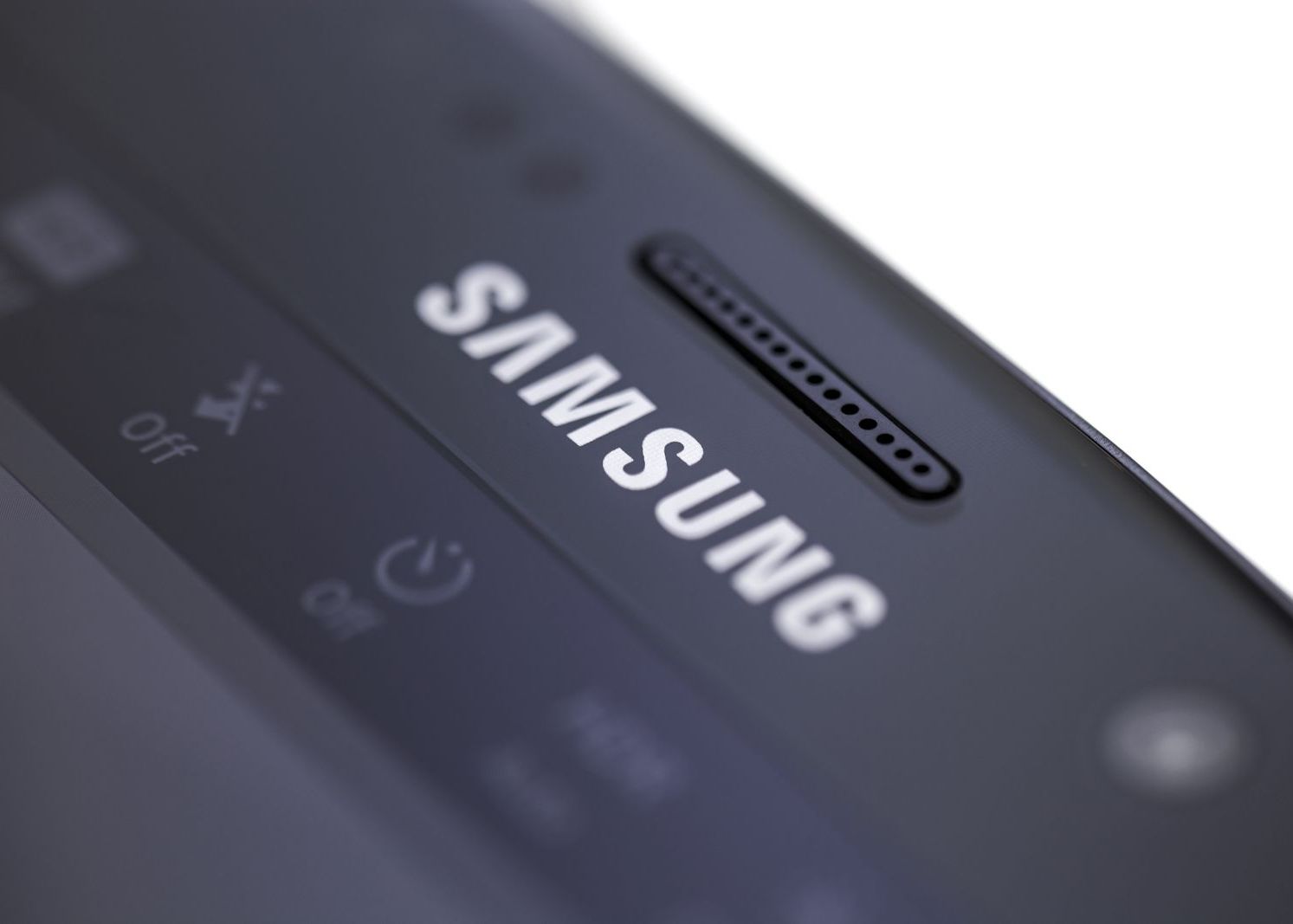 Samsung mai da o lovitura. Miscarea de 1,2 miliarde de dolari Samsung Mai Da O Lovitura Miscarea De 1 2 Miliarde De Dolari
