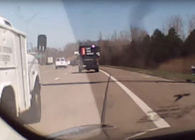 Primul accident fatal in care o masina era pe Autopilot! Ce postase victima cu o luna inainte pe net Primul Accident In Urma Caruia O Persoana A Murit In Care O Masina Era Pe Autopilot Ce Postase Victima