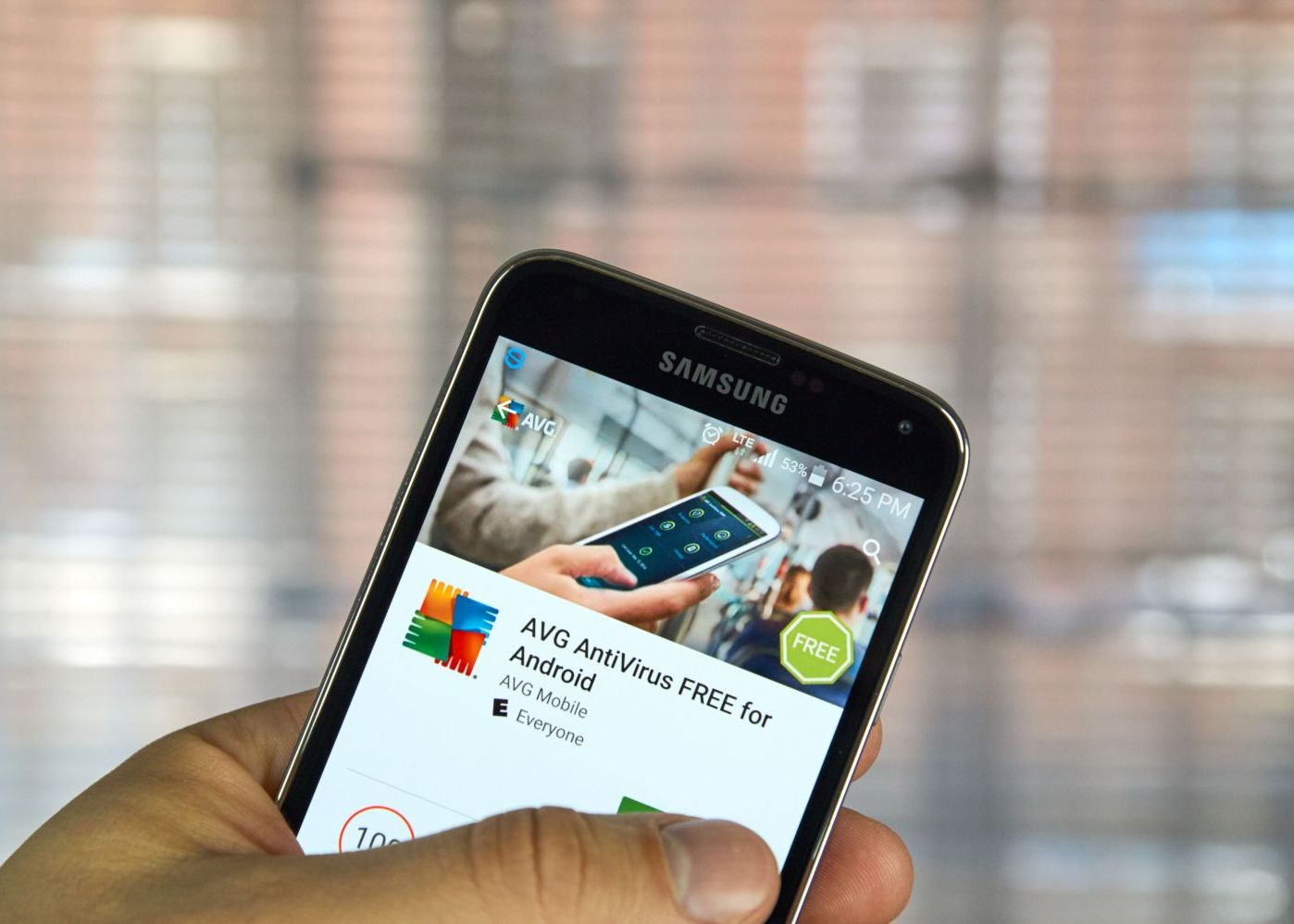 Tranzactie Neastepta In Industria Securitatii Cibernetice Avas Va Cumpara Avg Cu 1 3 Miliarde De Dolari