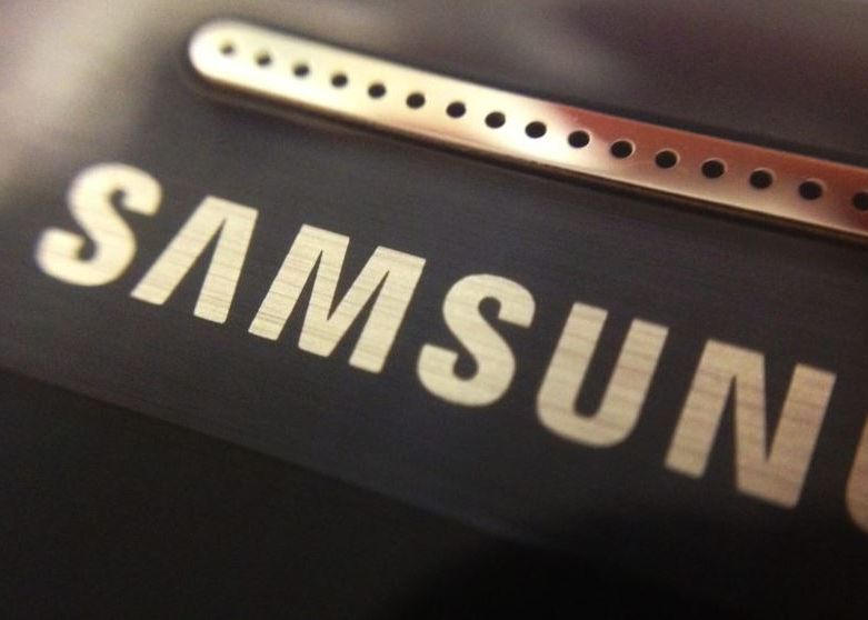 Cel mai mare telefon facut vreodata de Samsung a fost lansat oficial! Care este pretul Cel Mai Mare Telefon Facut Vreodata De Samsung A Fost Lansat Oficial Care Este Pretul