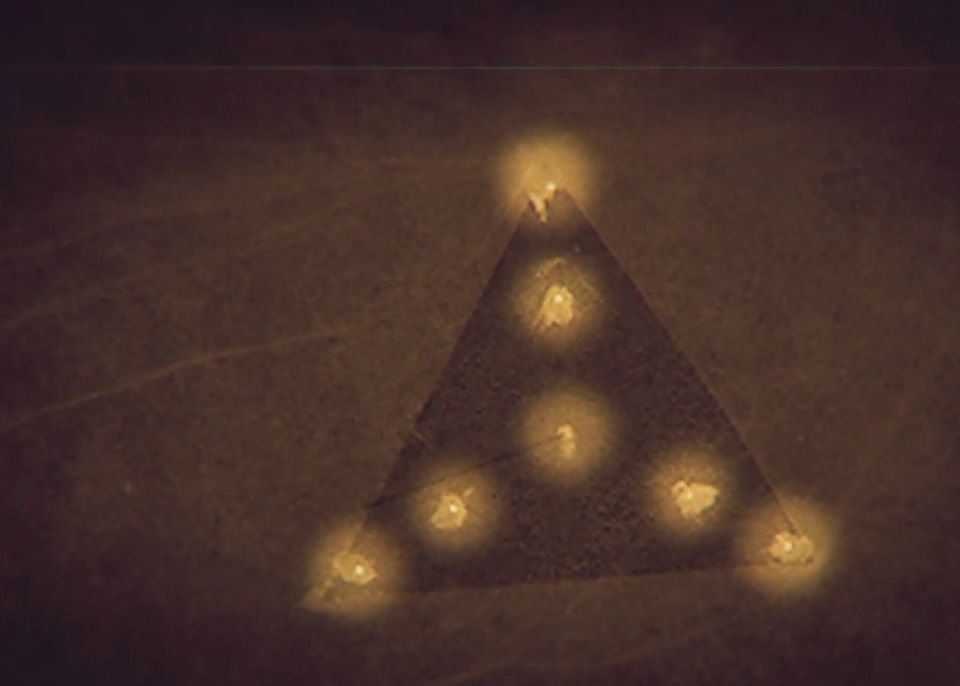 Triunghi Misterios Fotografiat Din Satelit Unde Se Afla Si Care Este Explicatia