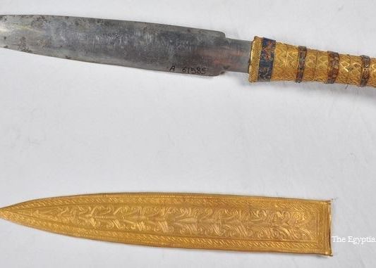 Ce Au Descoperit In Mormantul Lui Tutankhamon Sigur Nu Este De Pe Pamant