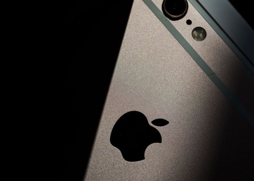 Dezamagire Mare Pentru Fanii Iphone Apple Amana Lansarea Acestui Model