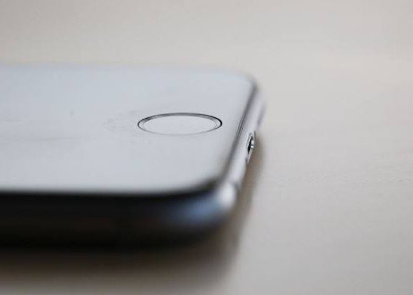 Motivul Incredibil Pentru Cea Mai Controversata Mutare A Celor De La Apple Cu Ce Nu Va Veni Iphone 7