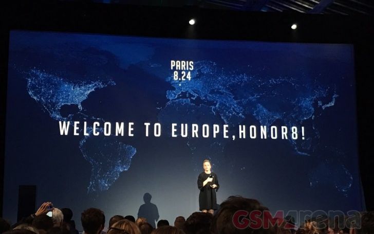 Unul Dintre Cele Mai Tari Telefoane Tocmai A Fost Lansat Cand Ajunge In Romania Si Care Va Fi Pretul