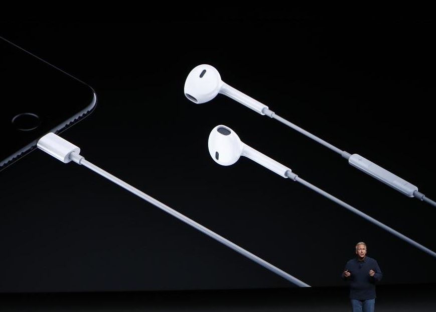 Apple nu va mai anunta numarul de unitati vandute de iPhone 7 dupa primul weekend Apple Nu Va Mai Anunta Numarul De Unitati Vandute De Iphone 7 Dupa Primul Weekend