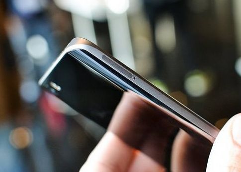 Acesta Poate Fi Cel Mai Spectaculos Telefon Din 2016 Tocmai Au Fost Dezvaluite Detalii Importante