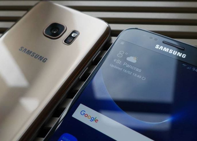 Surpriza mare pentru fanii Samsung: Galaxy S8 ar putea fi lansat mult mai repede! Surpriza Mare Pentru Fanii Samsung Galaxy S8 Ar Putea Fi Lansat Mult Mai Repede