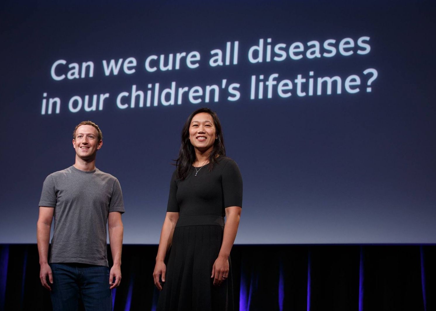 Fondatorul Facebook va dona 3 milliarde de dolari pentru vindecarea unor boli Fondatorul Facebook Va Dona 3 Milliarde De Dolari Pentru Vindecarea Unor Boli