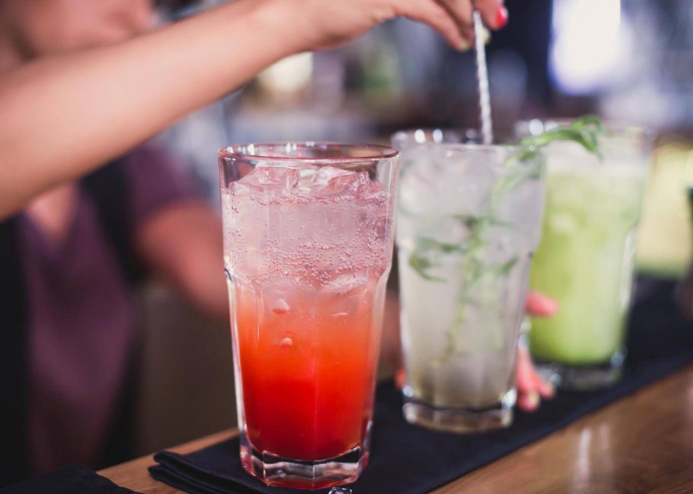 Bautura Care Va Inlocui Alcoolul Te Imbata Dar Nu Ti Da Mahmureala