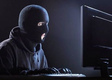 Fotografii Sexy Furate De Un Hacker 20 De Tinere Sunt Victimele Unei Razbunari