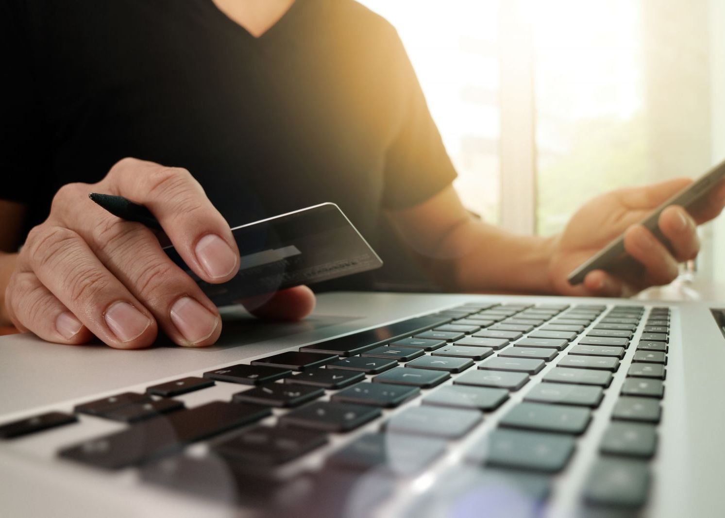 Cele Mai Periculoase Vedete De Cautat Pe Net Care Sunt Sansele Sa Ti Se Viruseze Calculatorul